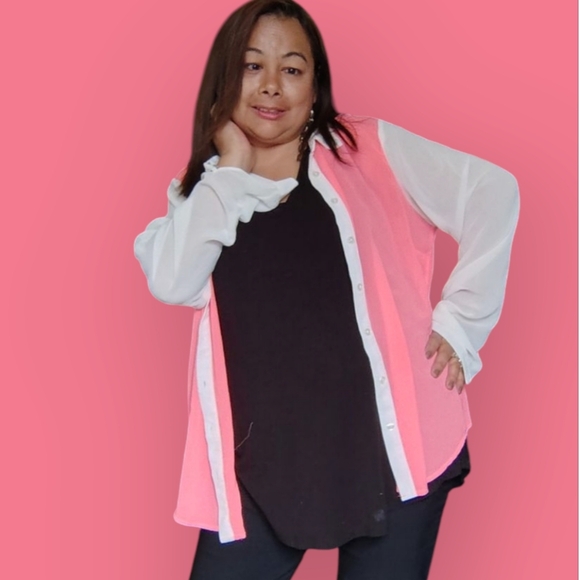 🎊3 FOR $10 BLUENOTES WOMENS LARGE PINK AND WHITE BUTTON DOWN BLOUSE - Picture 3 of 4